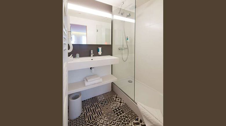 <b>La Regence Room</b>. Images powered by <a href="https://iceportal.shijigroup.com/" title="IcePortal" target="_blank">IcePortal</a>.