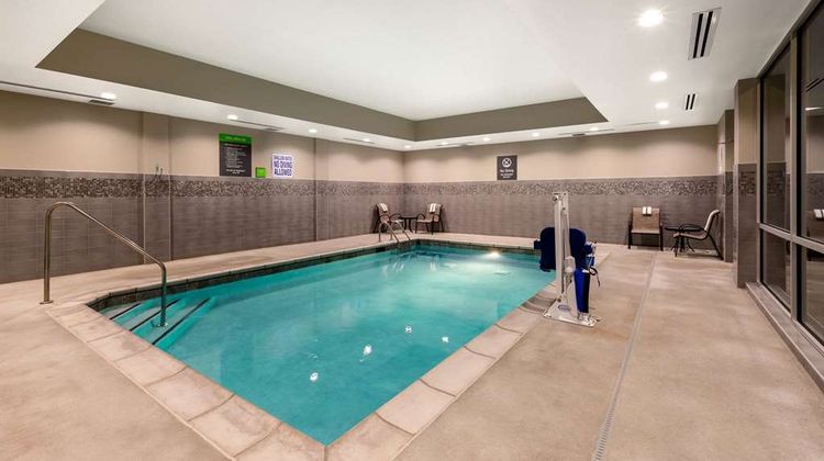 La Quinta Inn & Suites Pool