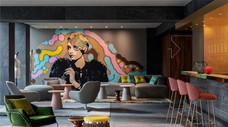 Hyatt Centric Milan Centrale Lobby