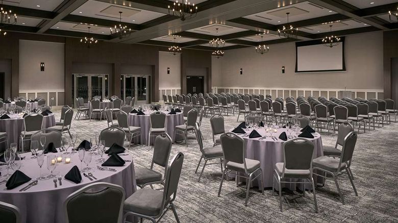 <b>Hyatt Place Wilmington Riverfront Ballroom</b>. Images powered by <a href="https://iceportal.shijigroup.com/" title="IcePortal" target="_blank">IcePortal</a>.