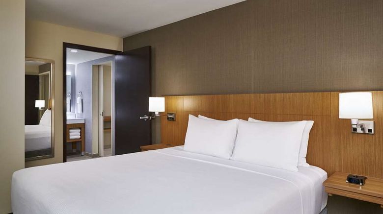 <b>Hyatt Place Wilmington Riverfront Suite</b>. Images powered by <a href="https://iceportal.shijigroup.com/" title="IcePortal" target="_blank">IcePortal</a>.