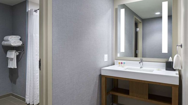 <b>Hyatt Place Wilmington Riverfront Room</b>. Images powered by <a href="https://iceportal.shijigroup.com/" title="IcePortal" target="_blank">IcePortal</a>.