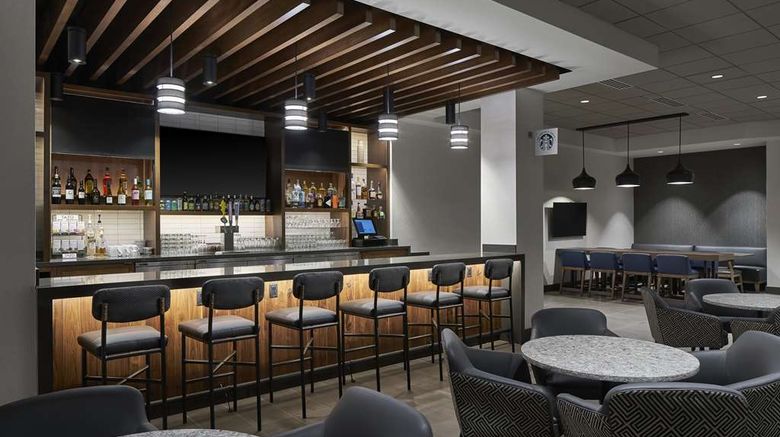 <b>Hyatt Place Wilmington Riverfront Restaurant</b>. Images powered by <a href="https://iceportal.shijigroup.com/" title="IcePortal" target="_blank">IcePortal</a>.