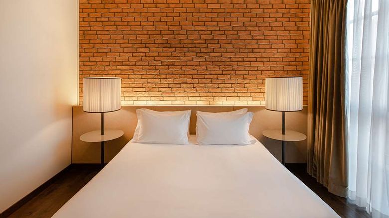 <b>Hyatt Centric Murano Venice Room</b>. Images powered by <a href="https://iceportal.shijigroup.com/" title="IcePortal" target="_blank">IcePortal</a>.