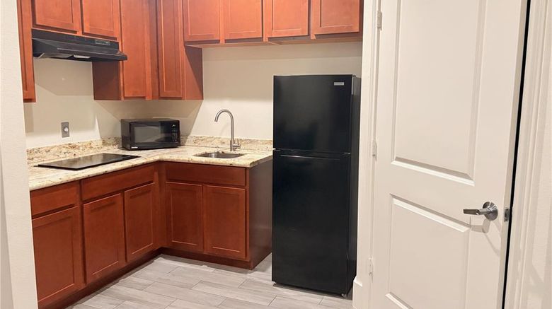 <b>Americas Best Value Inn Veterans Memoria Other</b>. Images powered by <a href="https://iceportal.shijigroup.com/" title="IcePortal" target="_blank">IcePortal</a>.