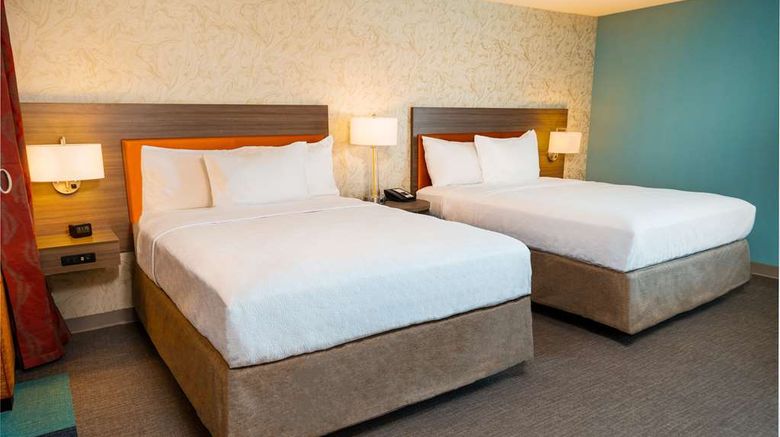 <b>Home2 Suites Bakersfield Room</b>. Images powered by <a href="https://iceportal.shijigroup.com/" title="IcePortal" target="_blank">IcePortal</a>.