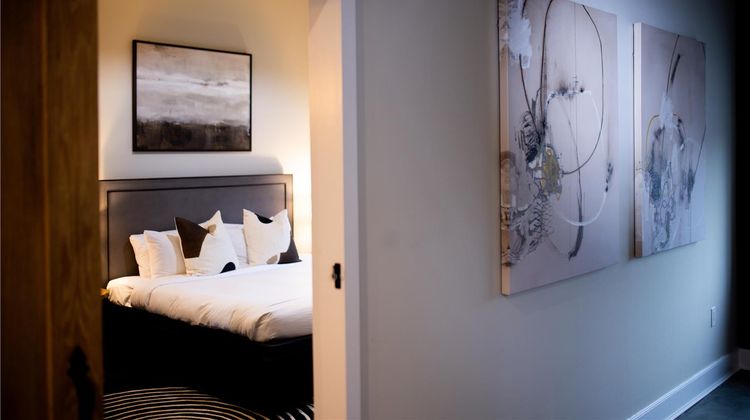 Watt Hotel Rahway, Tapestry Collection Room