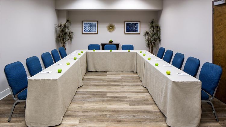 Watt Hotel Rahway, Tapestry Collection Meeting