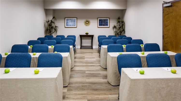 Watt Hotel Rahway, Tapestry Collection Meeting