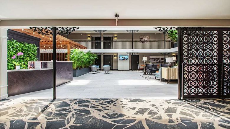 <b>The Burgundy Hotel, Tapestry Collection Lobby</b>. Images powered by <a href="https://iceportal.shijigroup.com/" title="IcePortal" target="_blank">IcePortal</a>.
