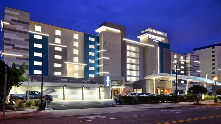 Doubletree Virginia Beach Oceanfront Exterior