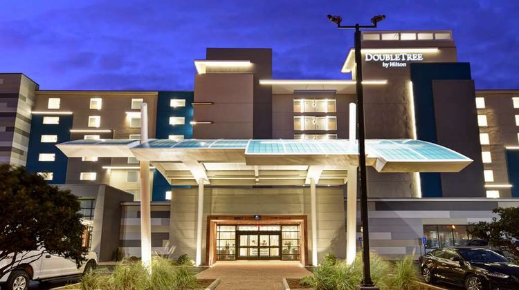 Doubletree Virginia Beach Oceanfront Exterior
