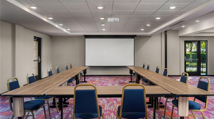 Home2 Stes by Hilton Portland Hillsboro Meeting