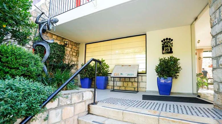 <b>Ruth Zefat Exterior</b>. Images powered by <a href="https://iceportal.shijigroup.com/" title="IcePortal" target="_blank">IcePortal</a>.