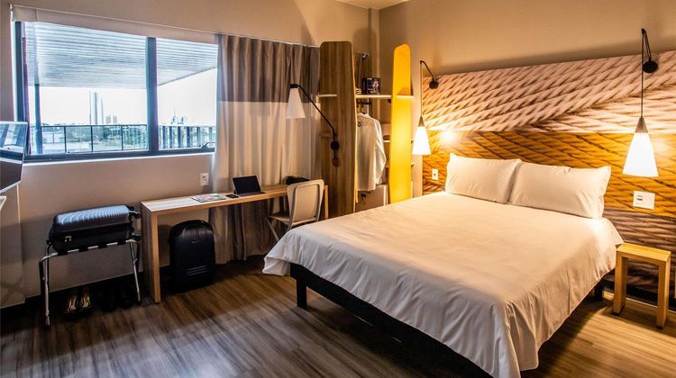 Ibis Palmas Avenida JK Room