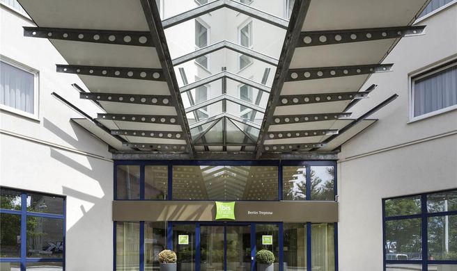 Ibis Styles Berlin Treptow Exterior