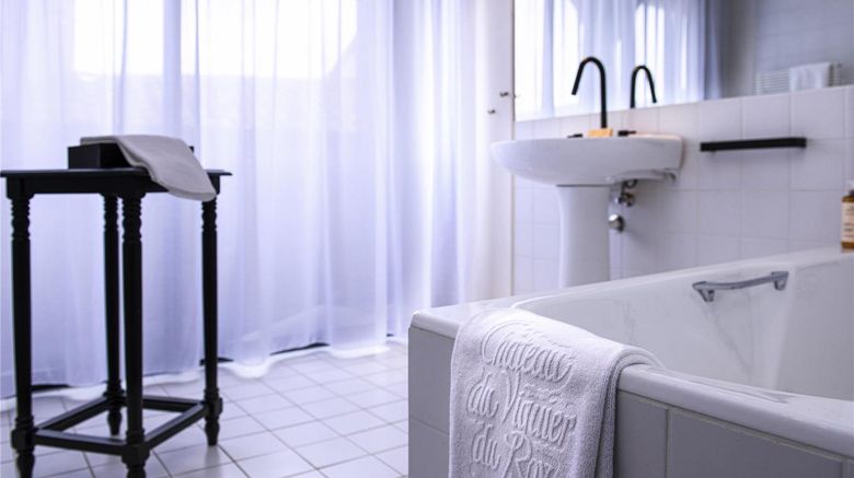 <b>Mercure Figeac Viguier Du Roy Room</b>. Images powered by <a href="https://iceportal.shijigroup.com/" title="IcePortal" target="_blank">IcePortal</a>.
