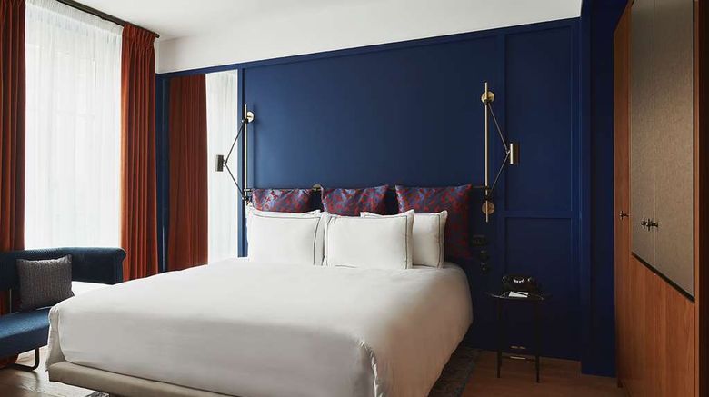 <b>Hotel Le Ballu Room</b>. Images powered by <a href="https://iceportal.shijigroup.com/" title="IcePortal" target="_blank">IcePortal</a>.