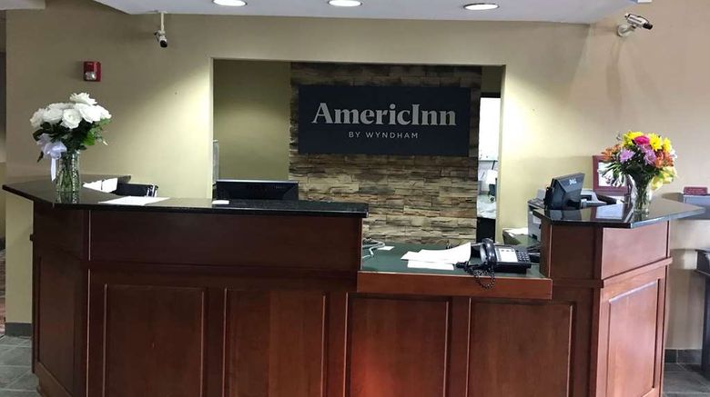 <b>AmericInn by Wyndham Maquoketa Lobby</b>. Images powered by <a href="https://iceportal.shijigroup.com/" title="IcePortal" target="_blank">IcePortal</a>.