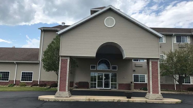 AmericInn by Wyndham Maquoketa Exterior