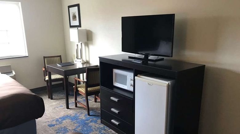 <b>AmericInn by Wyndham Maquoketa Room</b>. Images powered by <a href="https://iceportal.shijigroup.com/" title="IcePortal" target="_blank">IcePortal</a>.