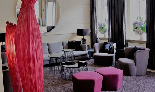 Hamburger Hof Hotel Lobby