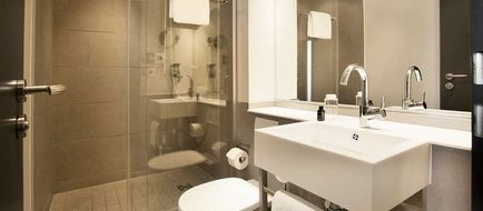 Hamburger Hof Hotel Room