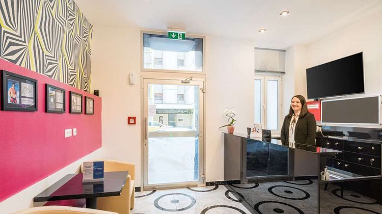Best Western Plus Celebrity Suites Lobby