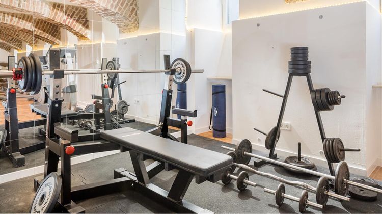Best Western Plus Celebrity Suites Health