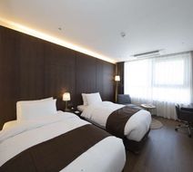 Ramada by Wyndham Daejeon Room