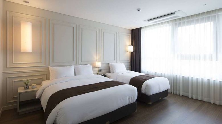 <b>Ramada by Wyndham Daejeon Suite</b>. Images powered by <a href="https://iceportal.shijigroup.com/" title="IcePortal" target="_blank">IcePortal</a>.