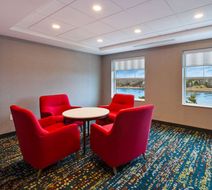 Hampton Inn Cape Cod Canal Lobby