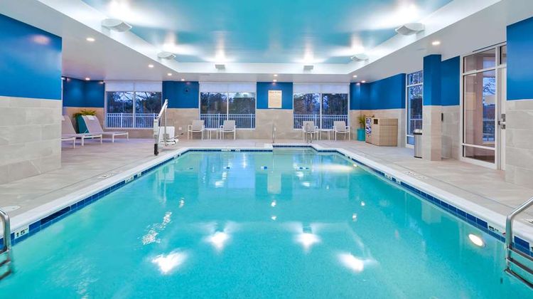 Hampton Inn Cape Cod Canal Pool