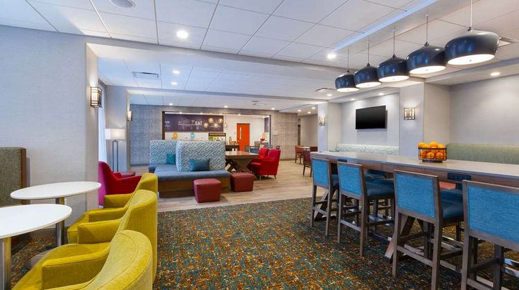 Hampton Inn Cape Cod Canal Restaurant