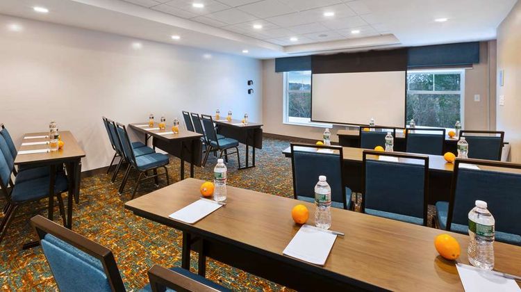 Hampton Inn Cape Cod Canal Meeting