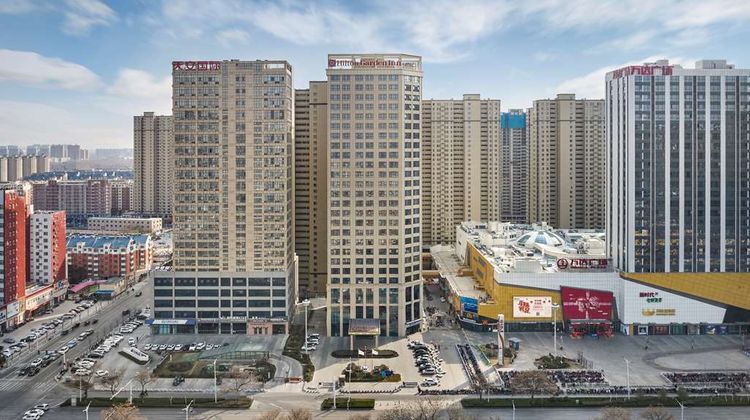 Hilton Garden Inn Heze Exterior
