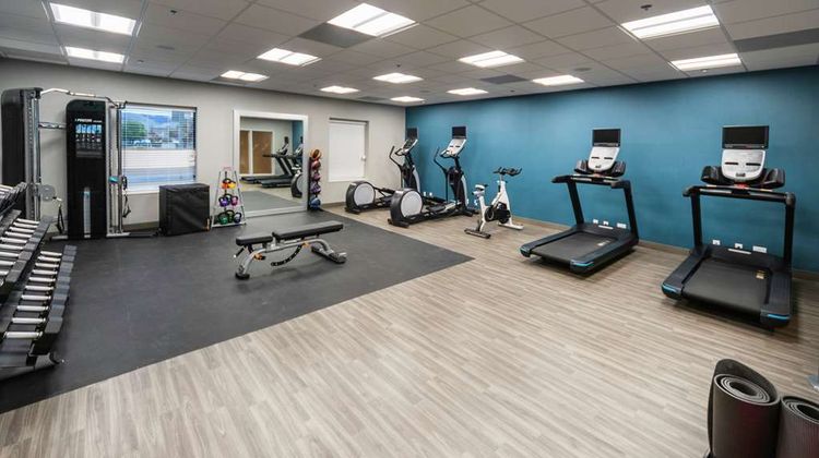 Hampton Inn & Suites Santa Maria Health