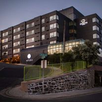 DoubleTree by Hilton Harbourview