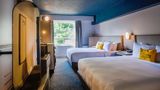 DoubleTree by Hilton Harbourview Room