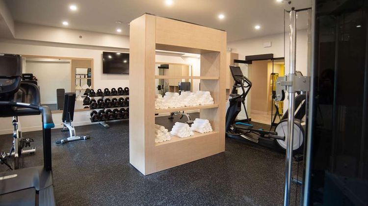 DoubleTree by Hilton Harbourview Health