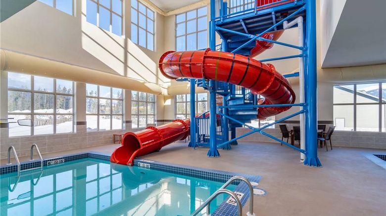 <b>Comfort Inn & Suites Valemount Pool</b>. Images powered by <a href="https://iceportal.shijigroup.com/" title="IcePortal" target="_blank">IcePortal</a>.