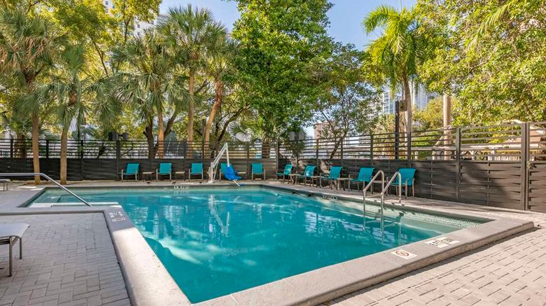 <b>Comfort Inn and Suites Downtown-Port of Miami Pool</b>. Images powered by <a href="https://iceportal.shijigroup.com/" title="IcePortal" target="_blank">IcePortal</a>.
