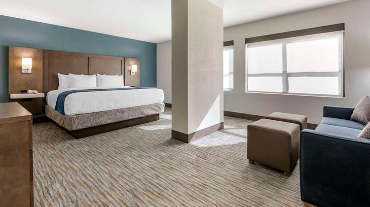 Comfort Inn and Suites Downtown-Port of Miami Suite