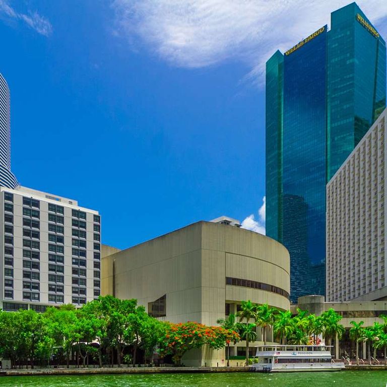 Comfort Inn and Suites Downtown-Port of Miami