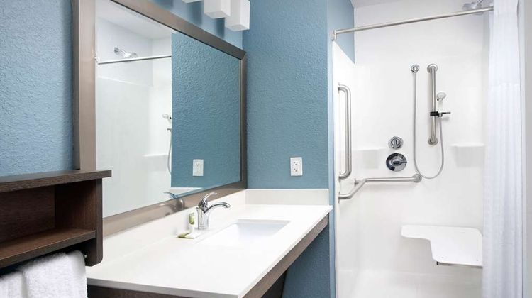 WoodSpring Suites Daytona Speedway Room