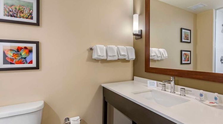 Comfort Suites Albuquerque Airport Suite