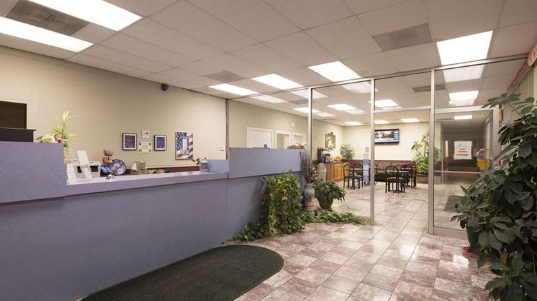 <b>Rodeway Inn Lobby</b>. Images powered by <a href="https://iceportal.shijigroup.com/" title="IcePortal" target="_blank">IcePortal</a>.