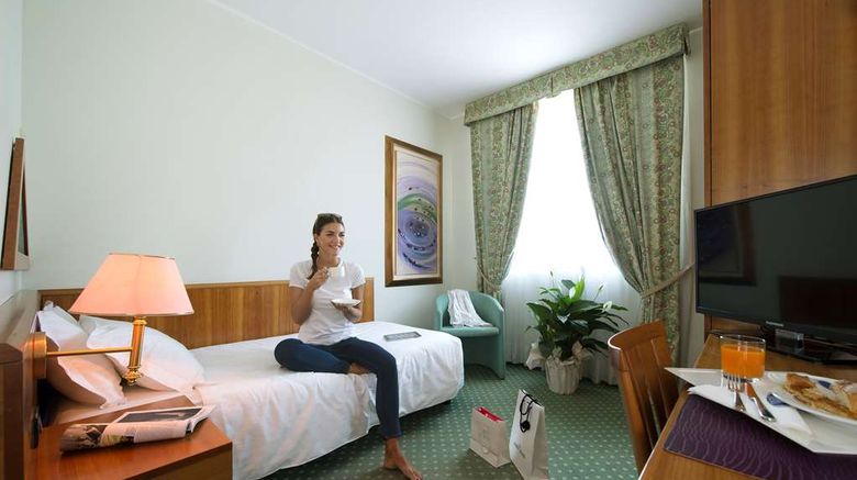 <b>Castagna Palace Hotel Room</b>. Images powered by <a href="https://iceportal.shijigroup.com/" title="IcePortal" target="_blank">IcePortal</a>.