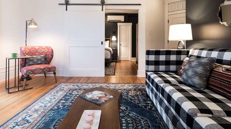 The Armstrong Hotel Suite