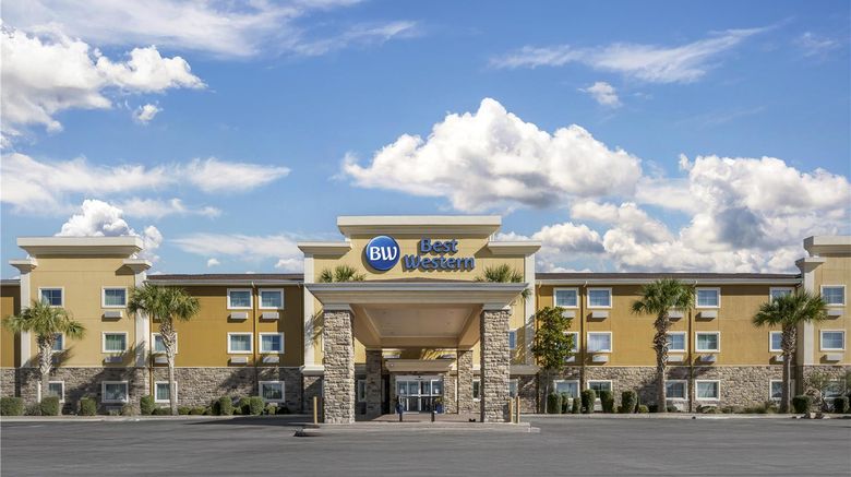 <b>Best Western North Bryant Inn Exterior</b>. Images powered by <a href="https://iceportal.shijigroup.com/" title="IcePortal" target="_blank">IcePortal</a>.